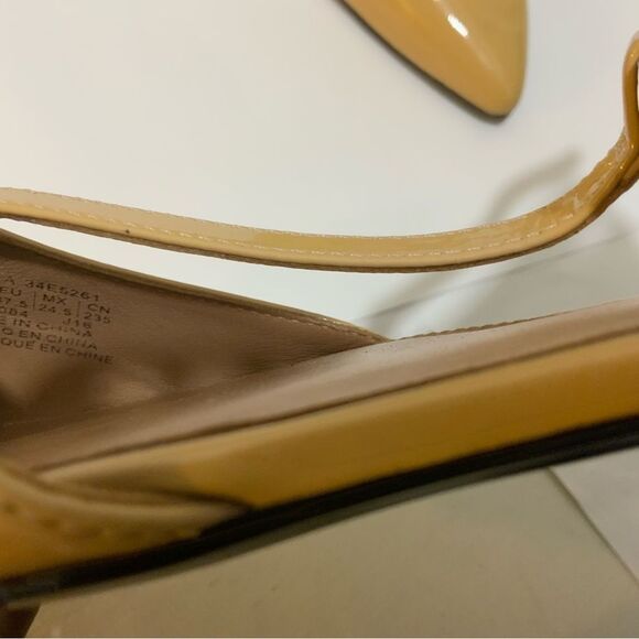 NWOB Calvin Klein Womens Tan Patent Leather T-Strap Ballet Flats 7.5M - Picture 8 of 9